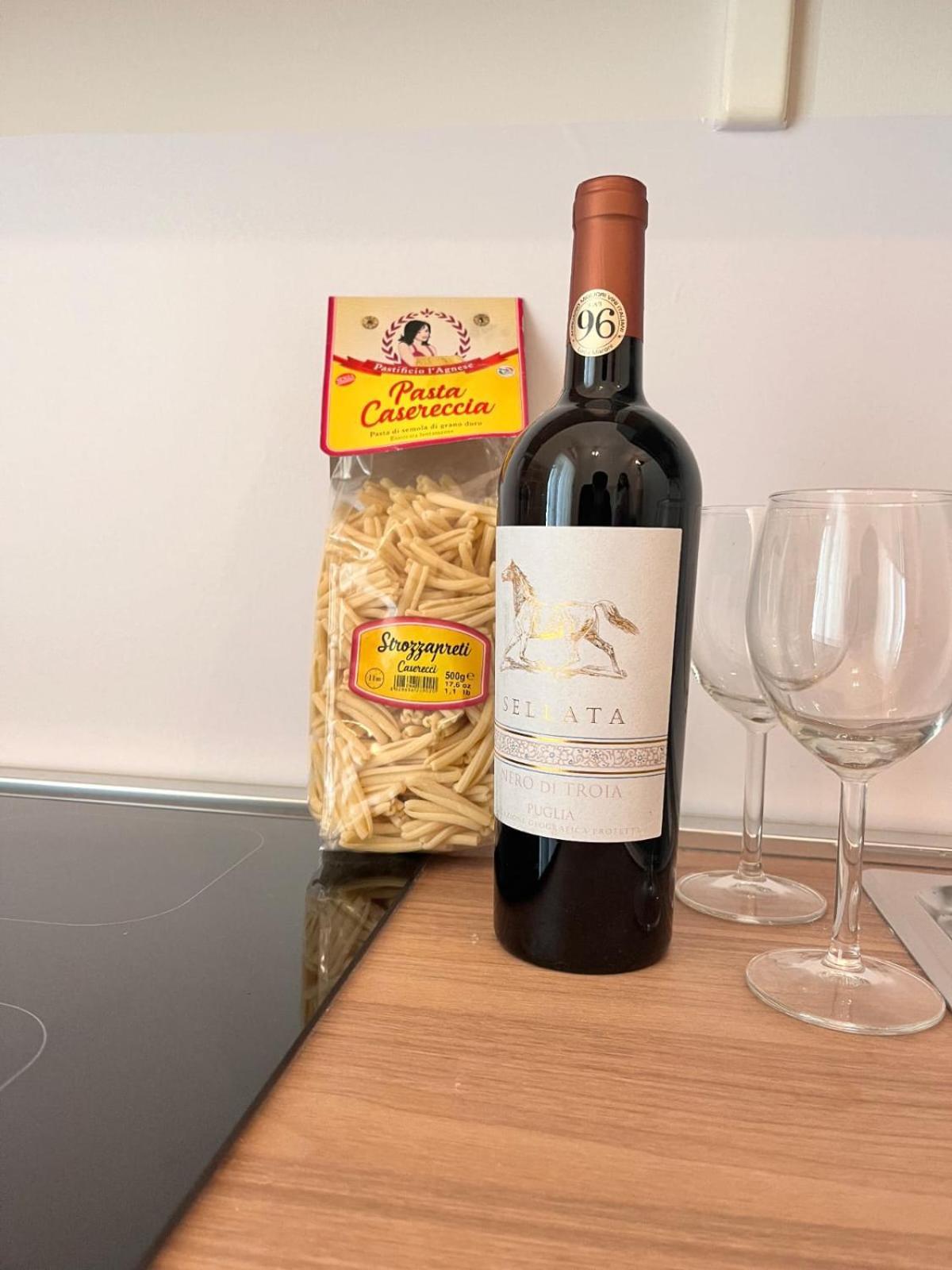 Vita Lenta Apulian Rooms Trani Bagian luar foto